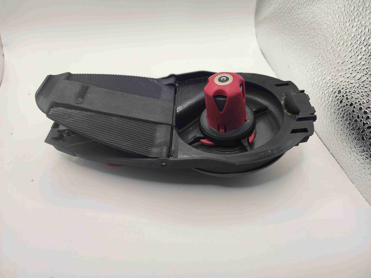 Spire 4 with rechargeable battery system included 
