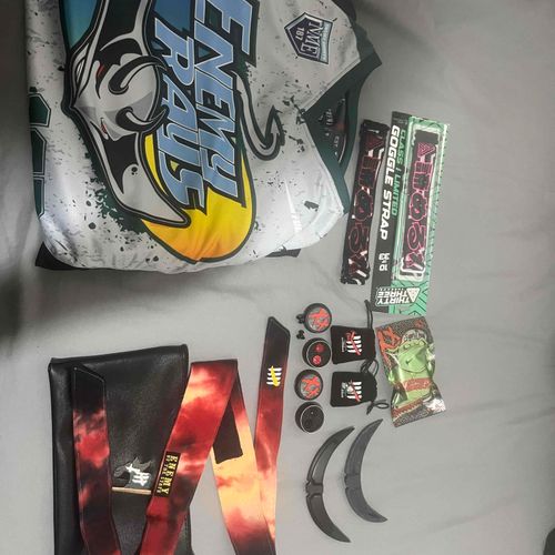 33 Thread/Superdead/enemy