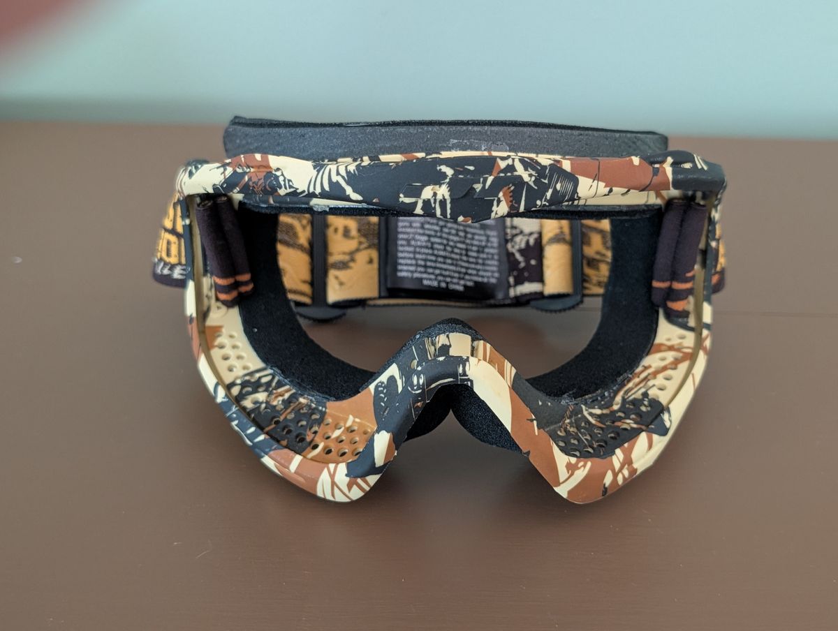 Jt proflex desolation limited edition frames and strap new