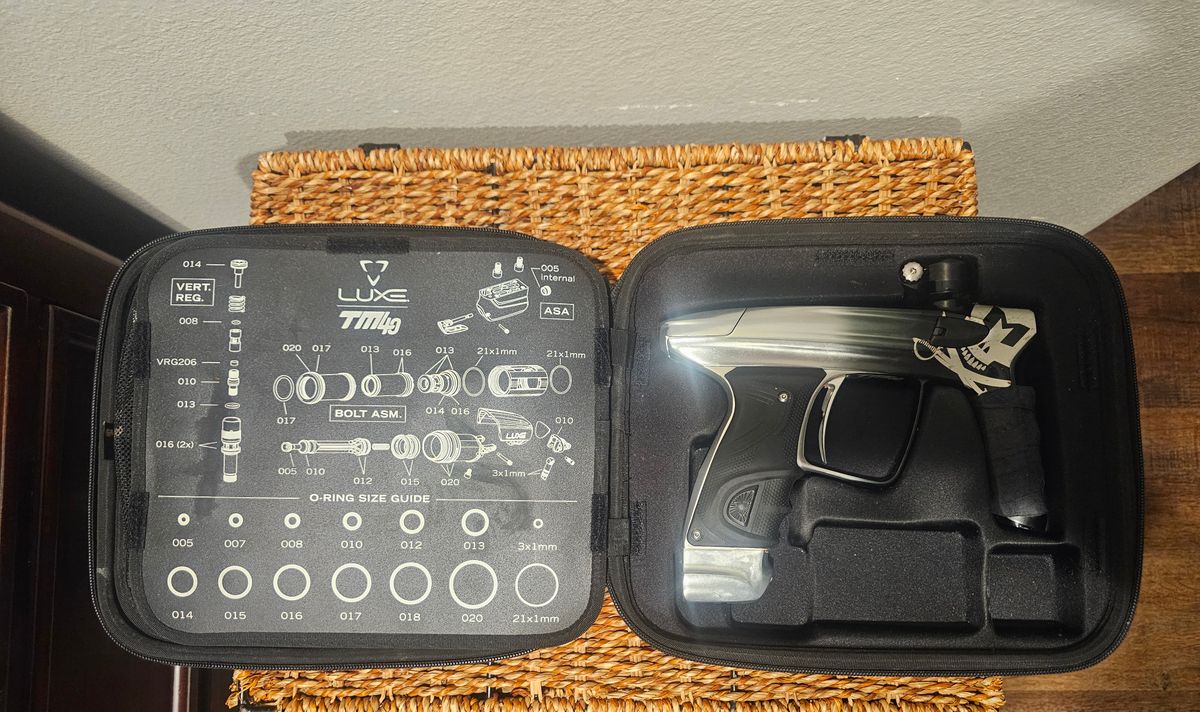 DLX TM40 Mutiny 