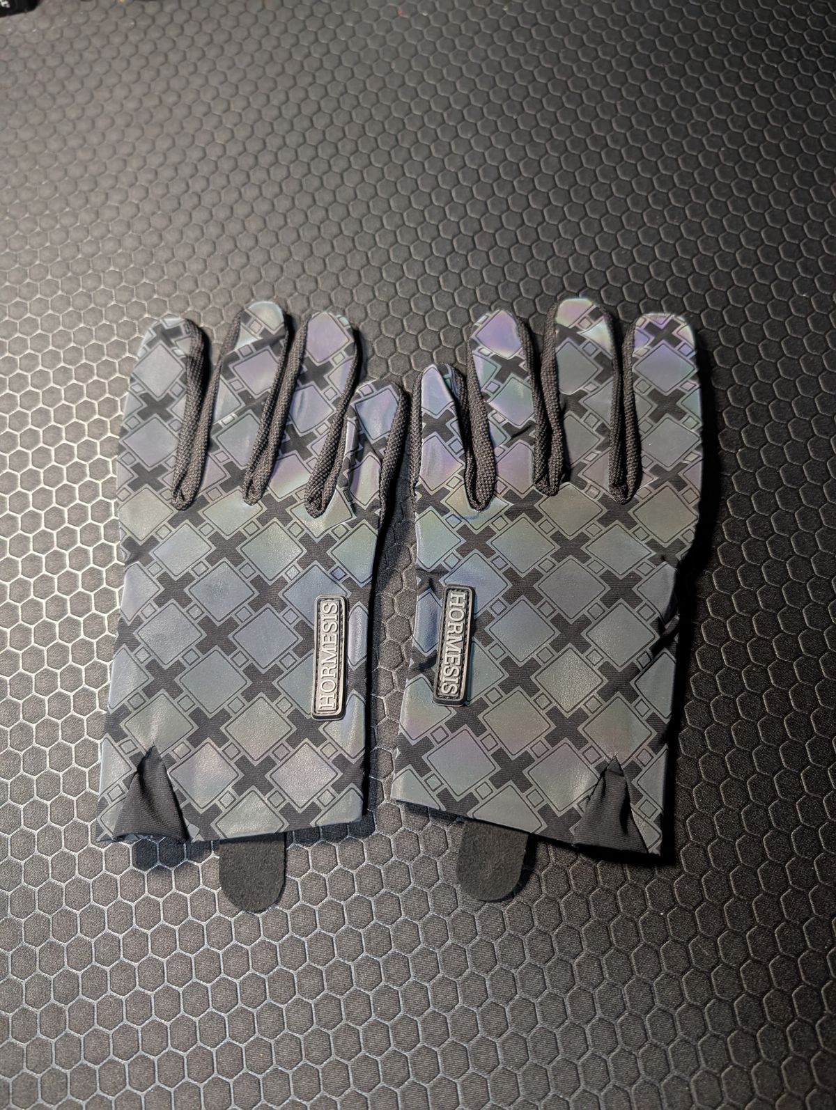 Hormesis FIT headband and gloves, trade for dark dragon 