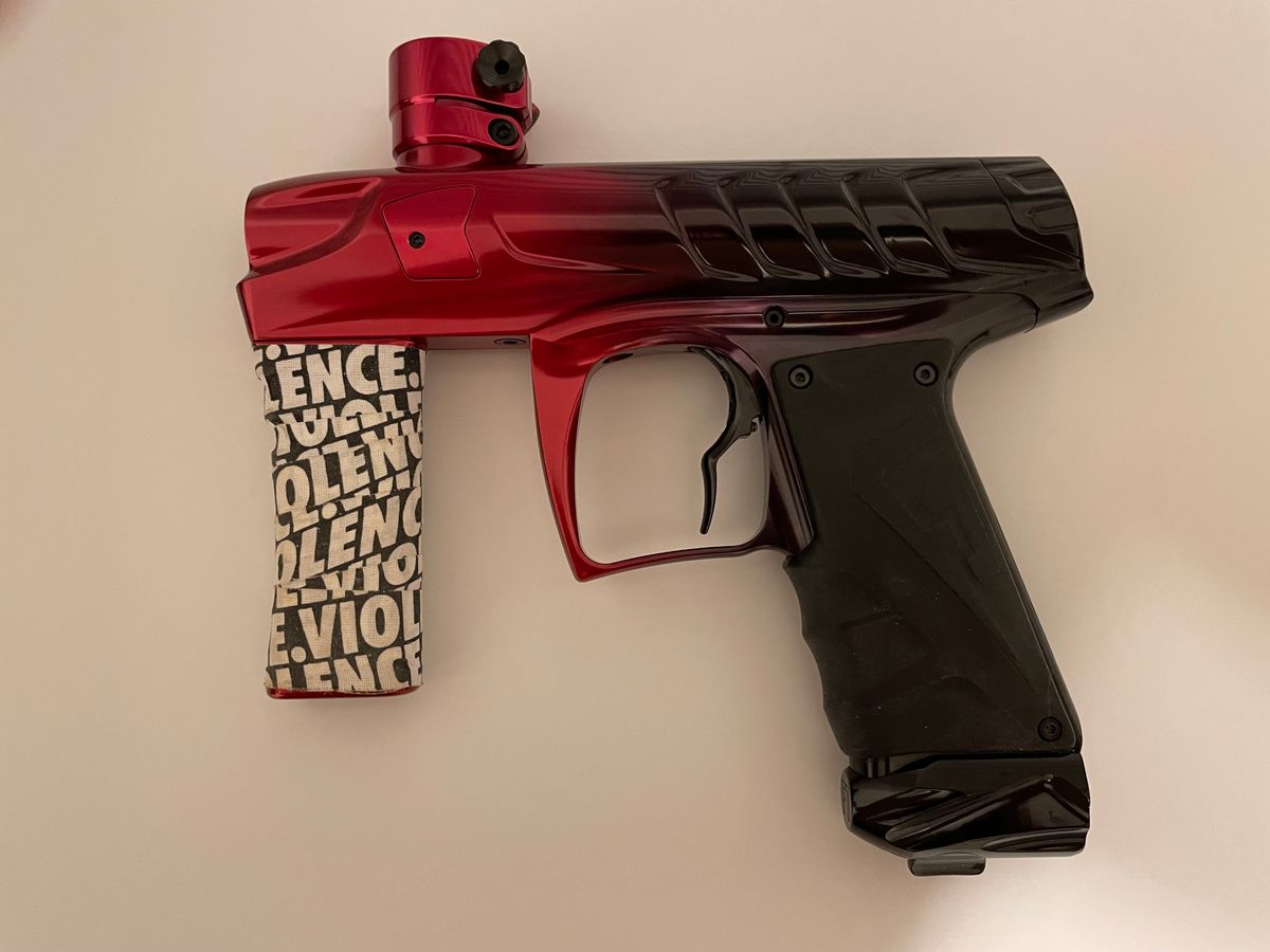 Field One Force v1 Red to Black Fade