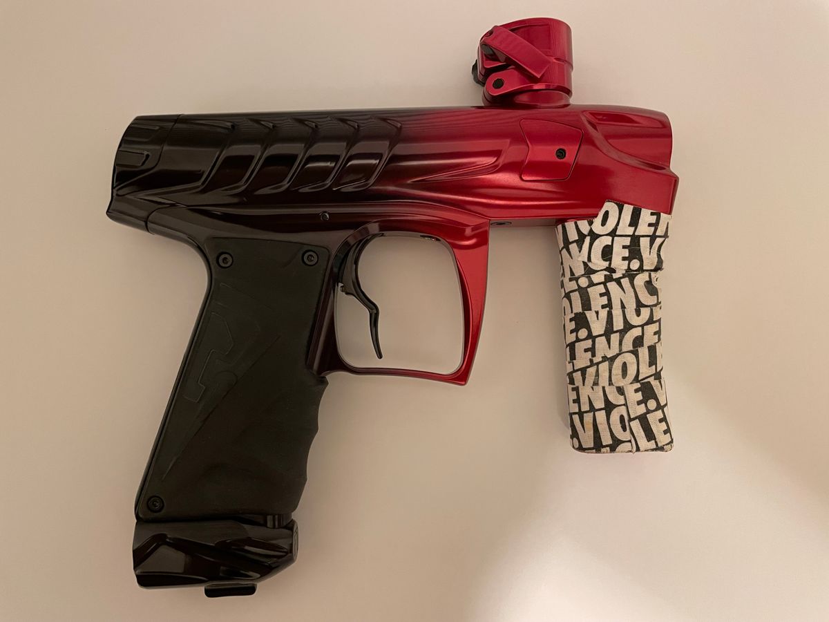 Field One Force v1 Red to Black Fade