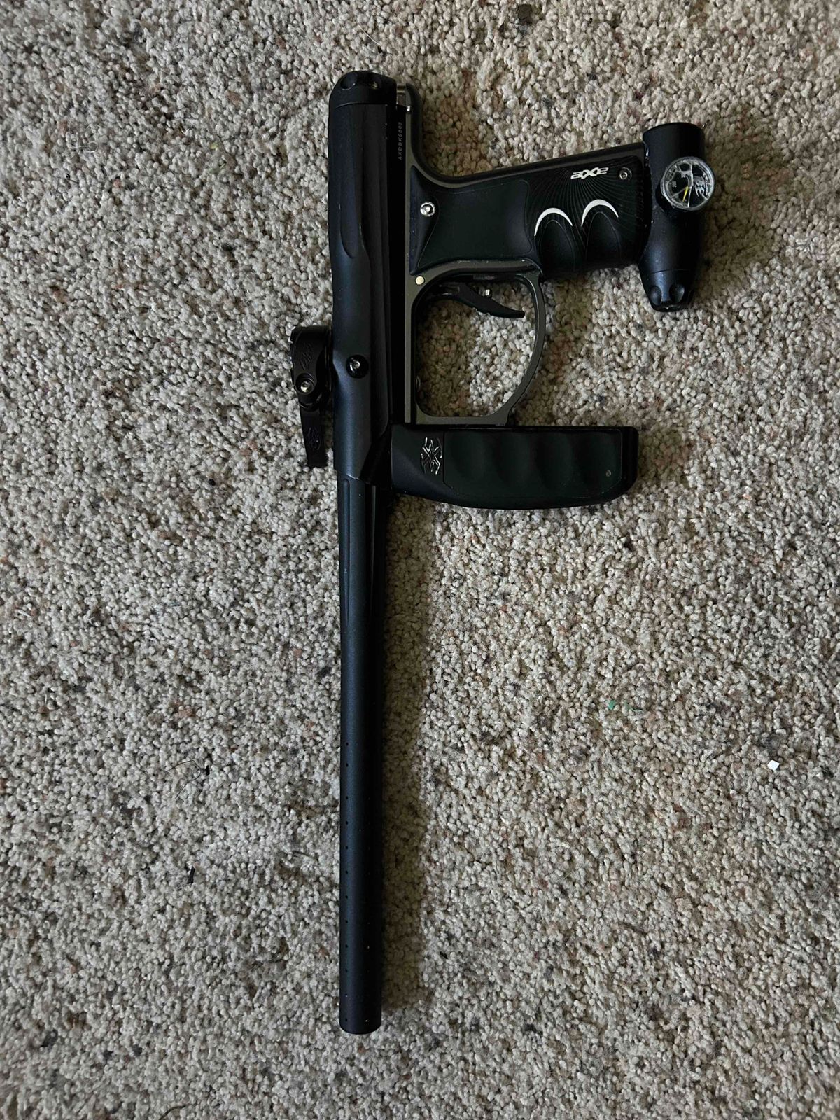 OLD AXE