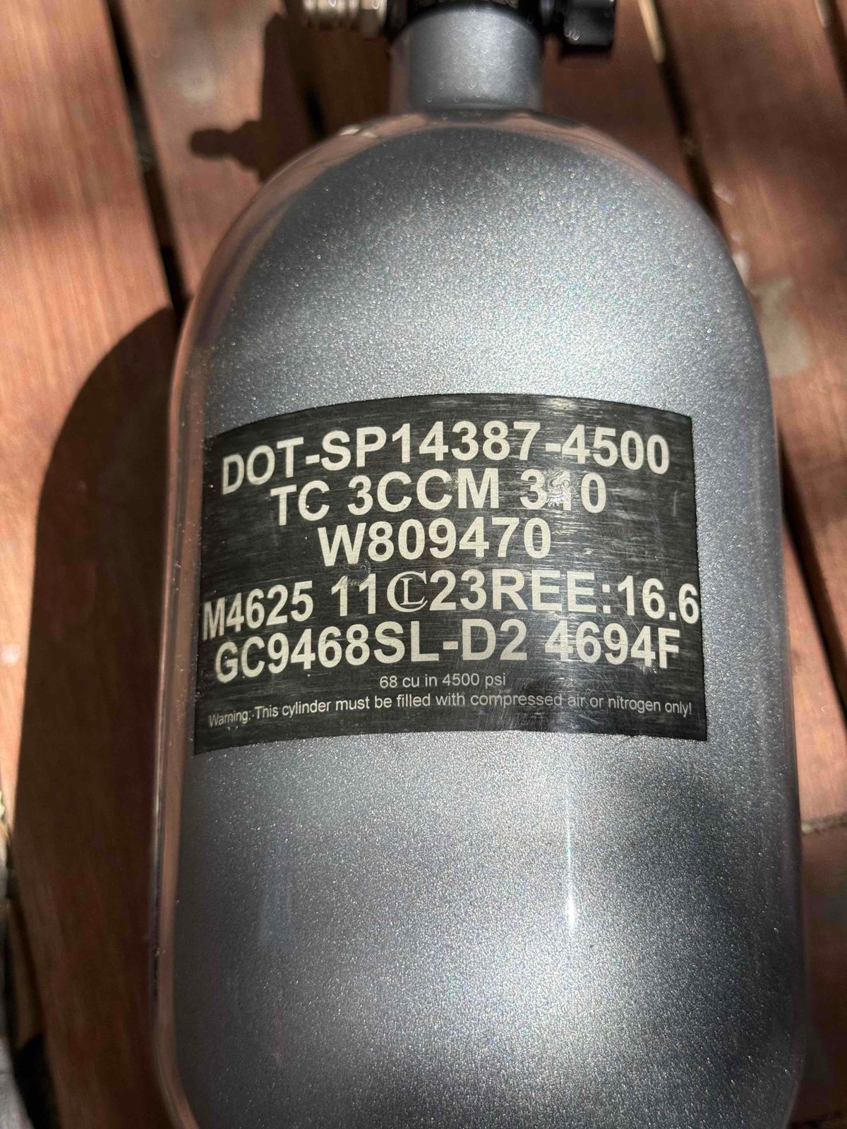 Skeleton Air bottle w/ infamous PH Reg