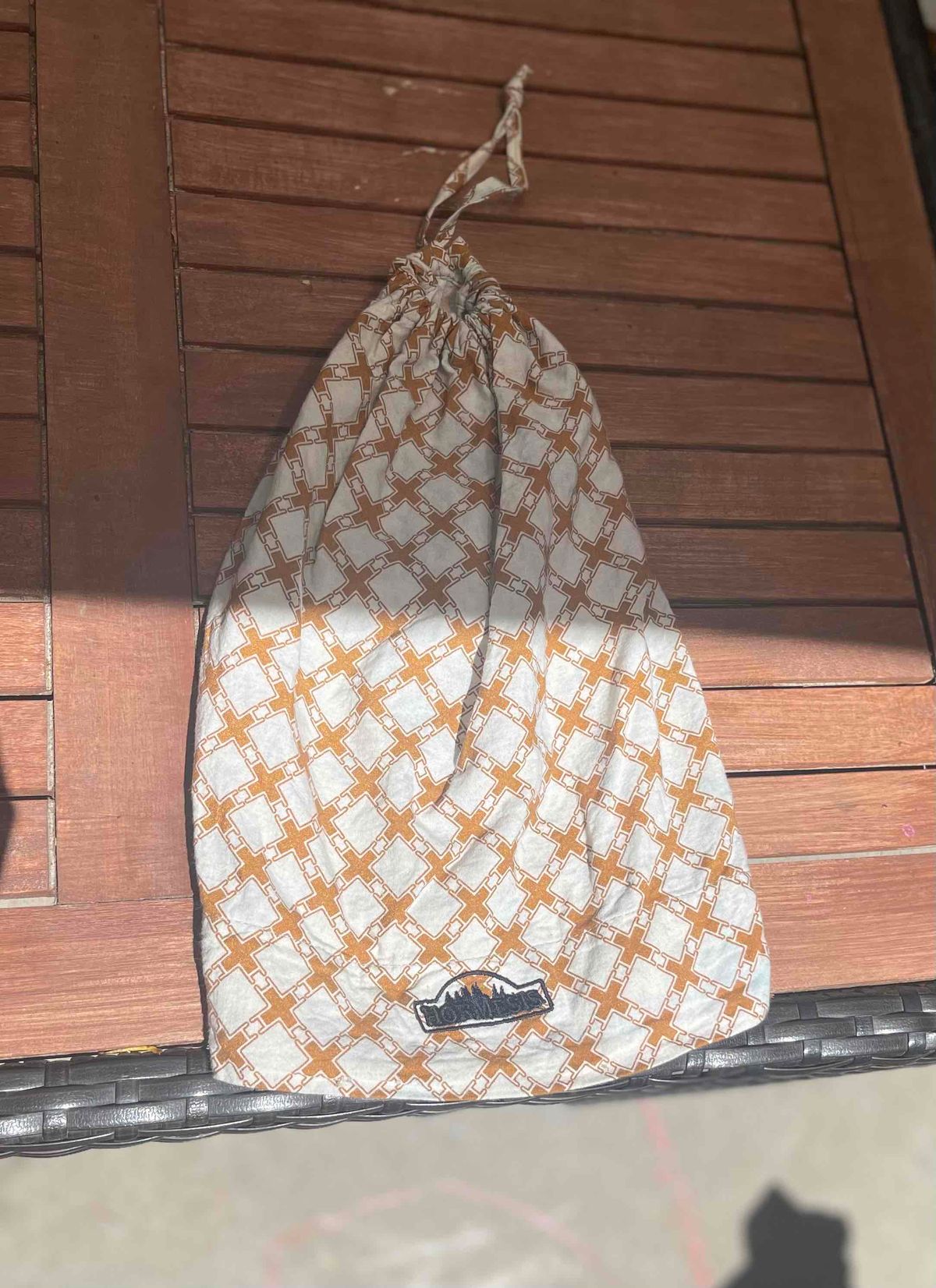 Hormesis Hutan Hat (white/orange)
