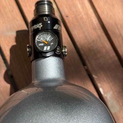 Skeleton Air bottle w/ infamous PH Reg