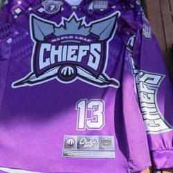 Maple Leaf Chiefs Jersey (XL)