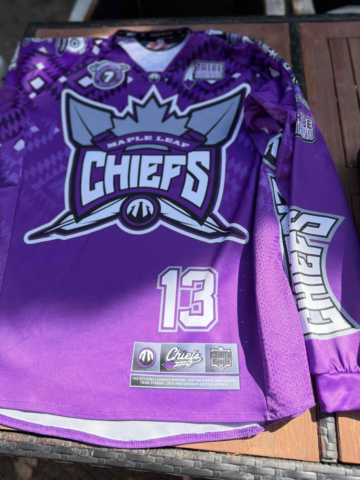 Maple Leaf Chiefs Jersey (XL)