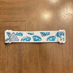 33t white diamond strap