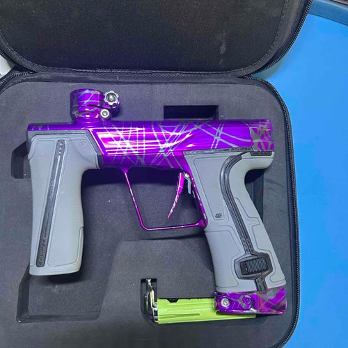 Geo R5 W/ Gray grips & HK trigger