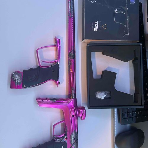 Luxe TM40 w/ mech frame