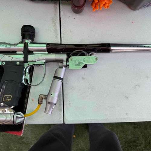 Autococker Karnivor