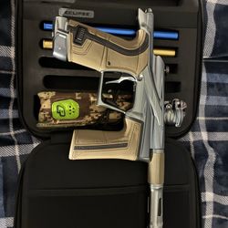 Lv2 with tan grips 