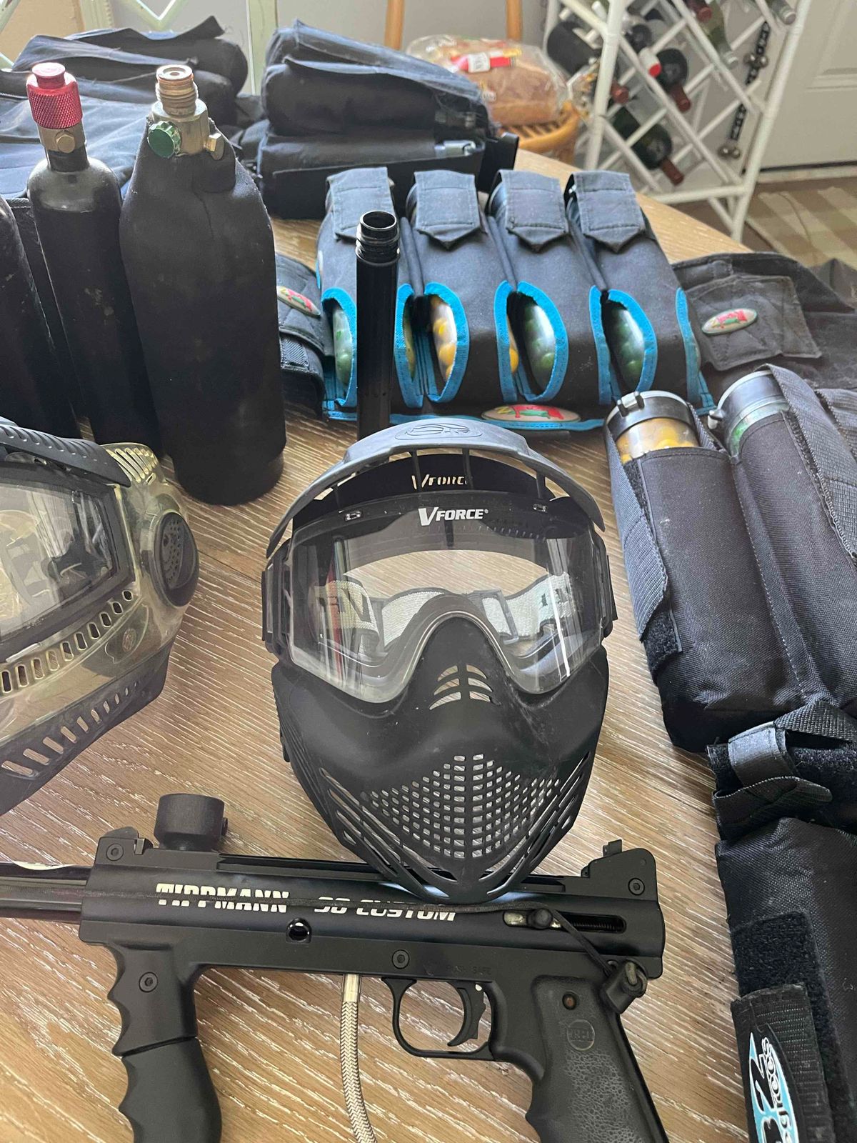 2 guns and eqiupment 