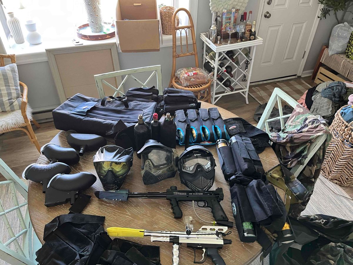 2 guns and eqiupment 