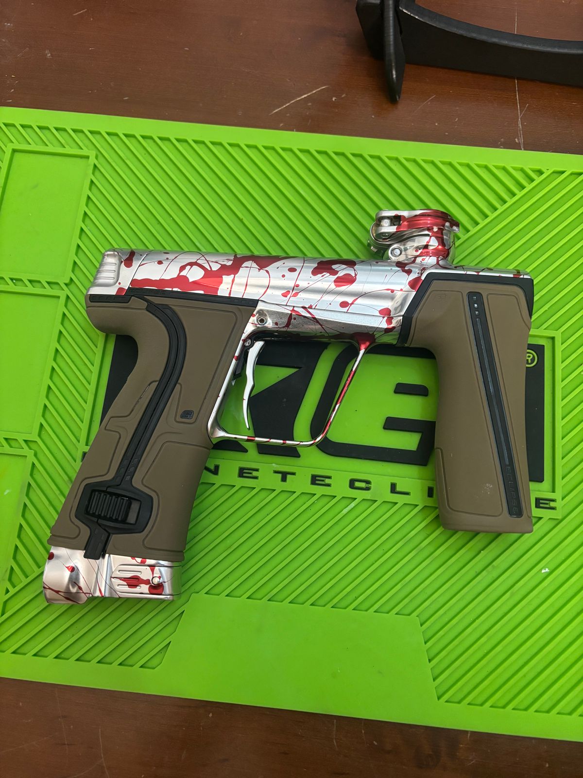 PLANET ECLIPSE CS3PRO - SILVER BLOOD