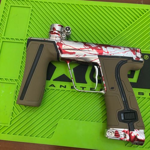 PLANET ECLIPSE CS3PRO - SILVER BLOOD