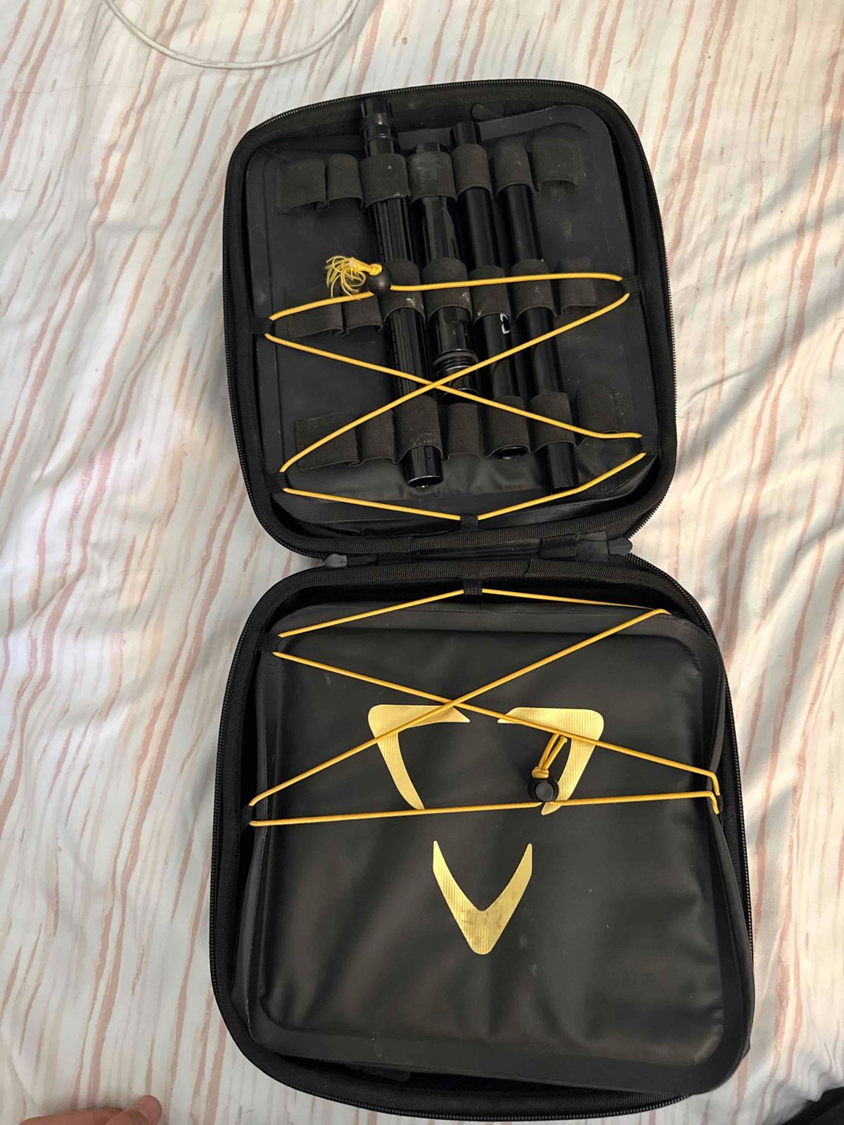 Luxe idol looking for stright trades or money on top