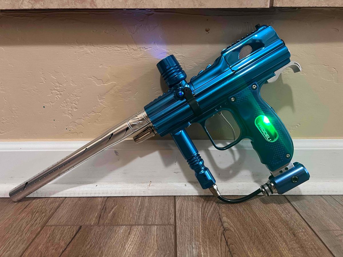 Angel 2003 IR3 Predator Fly + Blue Laser Eyes