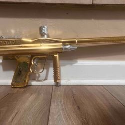 Gold Angel LCD 2000 SE 1/100