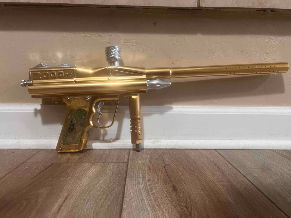 Gold Angel LCD 2000 SE 1/100