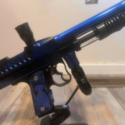 Warped Sportz Dark Pump Autococker