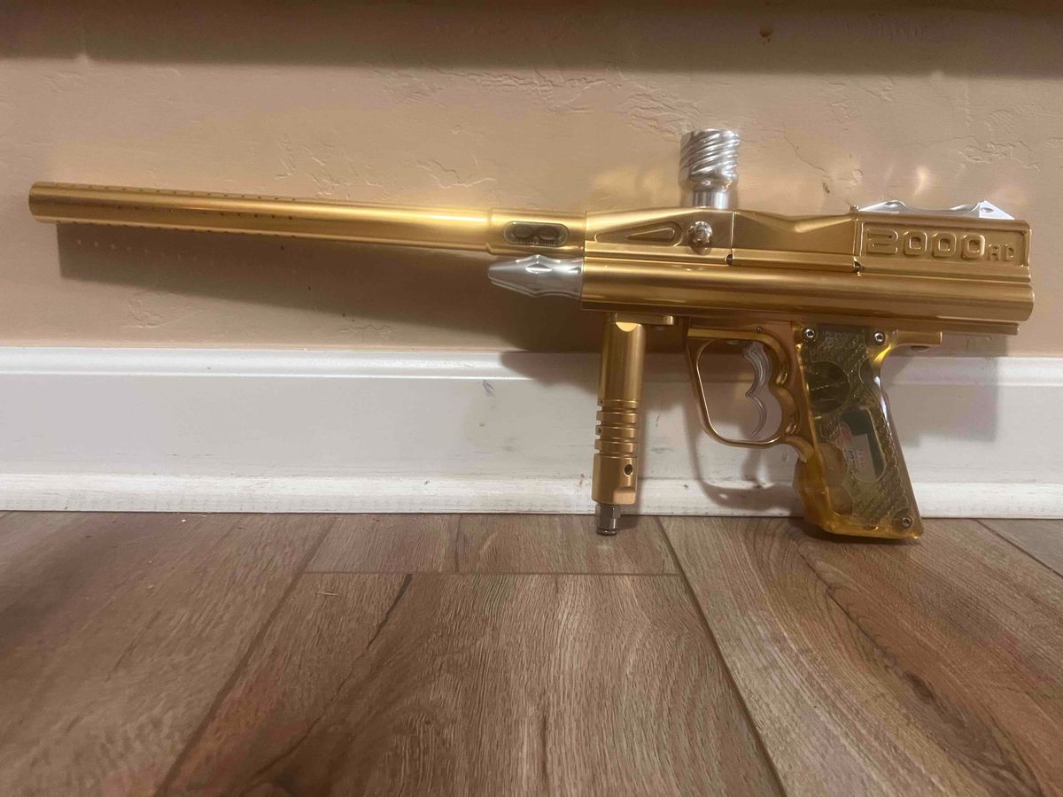 Gold Angel LCD 2000 SE 1/100