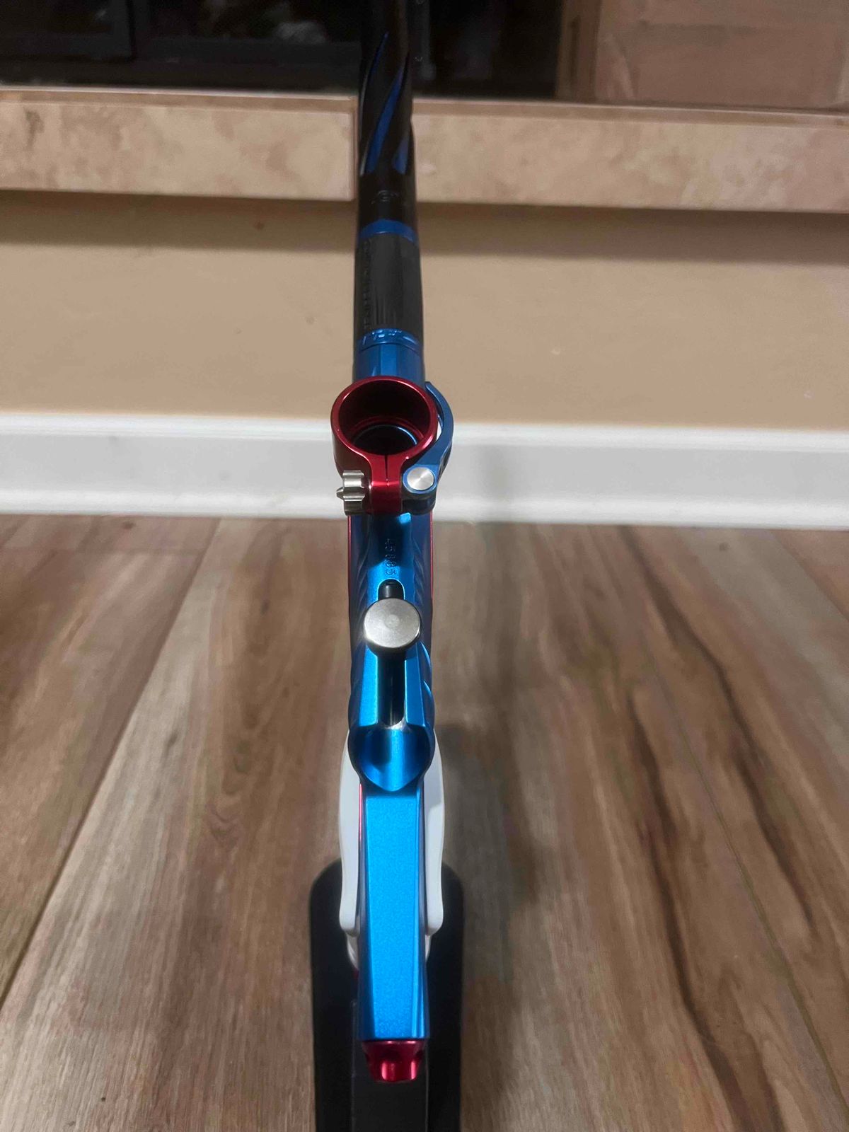 PE LV1.6 Teahupo’o SE + Parabolic Barrel