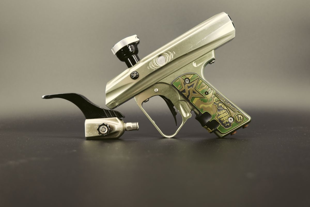 Olive Smart Parts Shocker SFT with NXT HE Bolt Engine, Blackheart Board, Hybrid Grips, Humphrey Solenoid, Q-Lock Feedneck