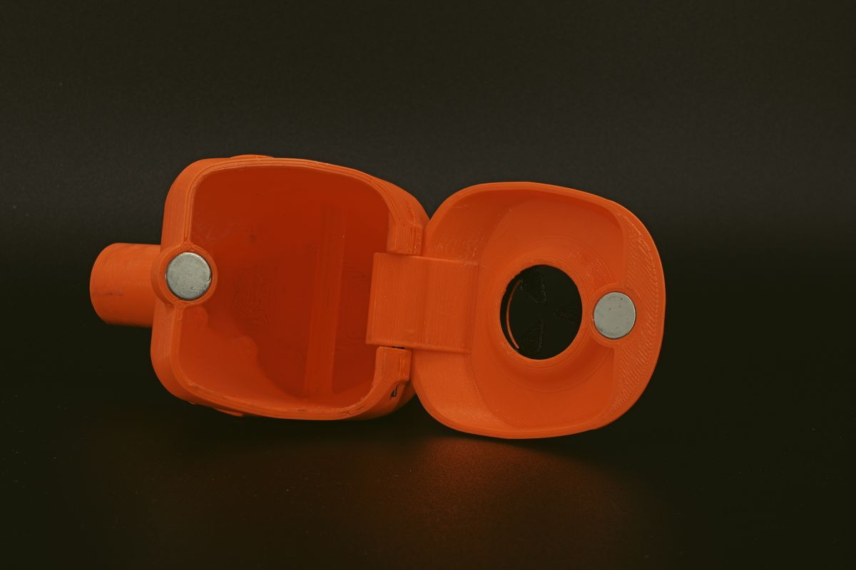 PaintballDNA JOLO Pump Hopper in Construction Orange (brighter than pictured)
