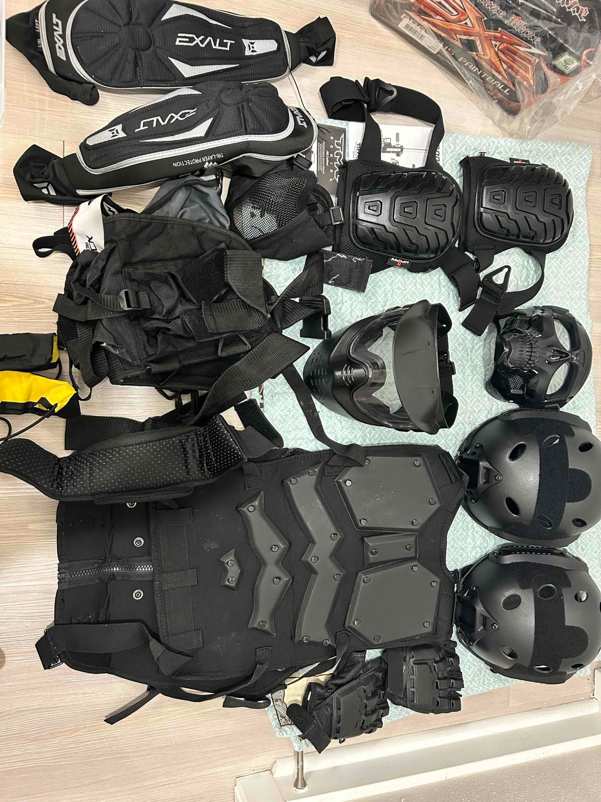 Complete set (bundle)