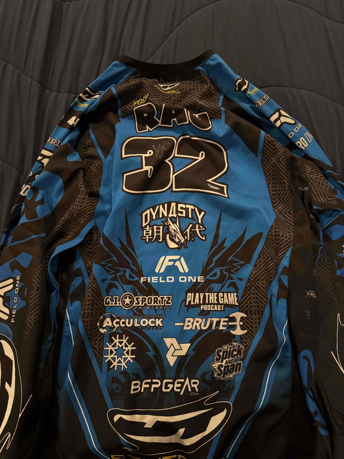 Signed Yosh Rau 2025 Jersey 