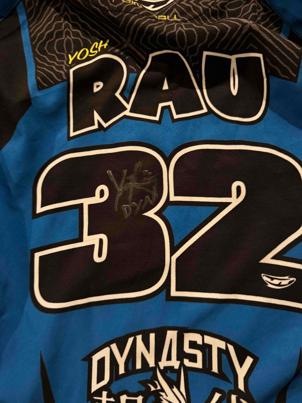 Signed Yosh Rau 2025 Jersey 