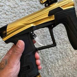 Gold geo 4