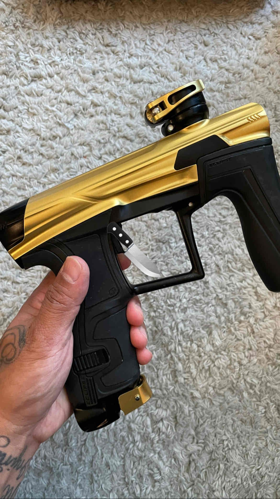 Gold geo 4