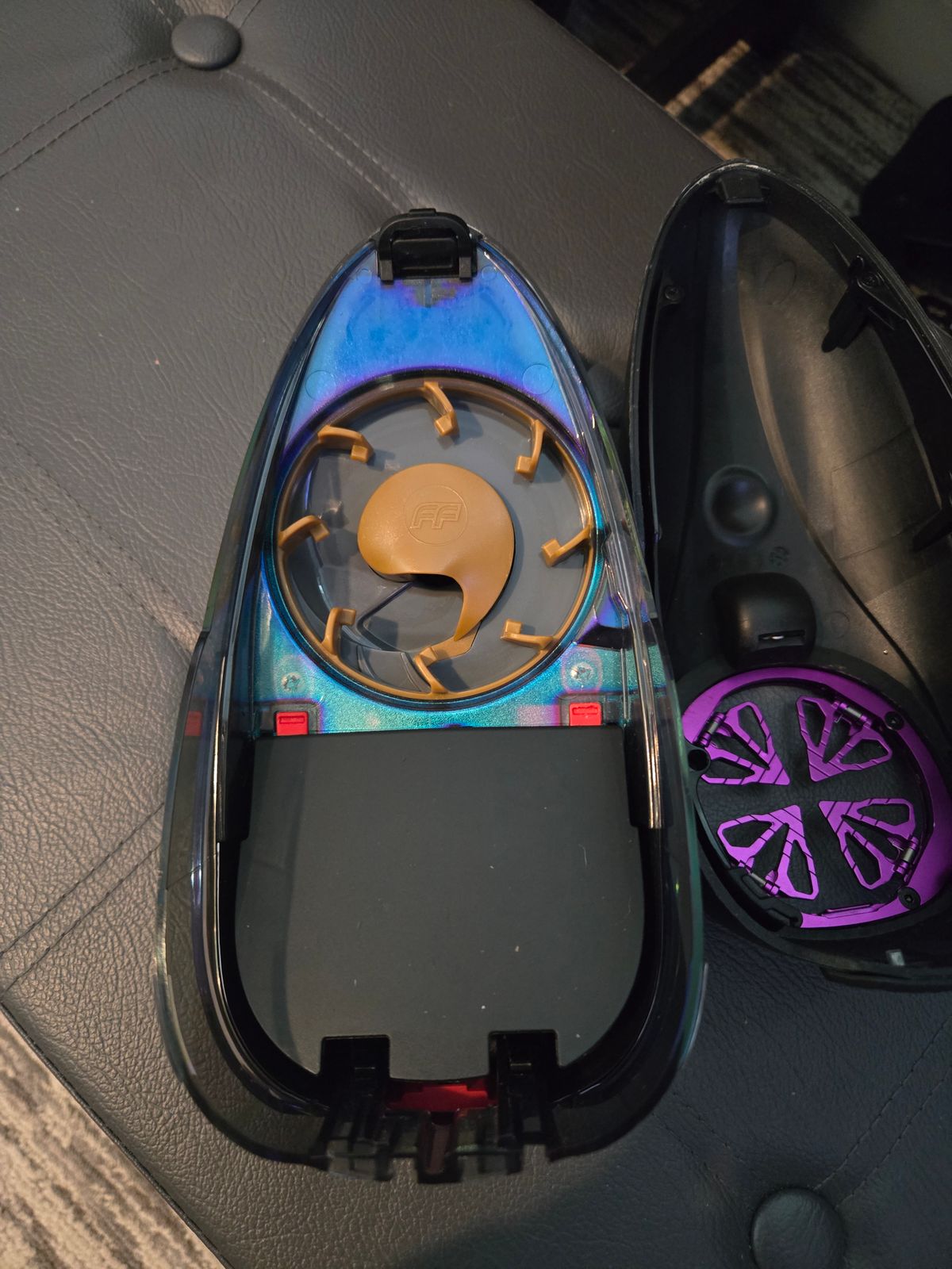 Dye R2 with HK speed feed and FF Funnel