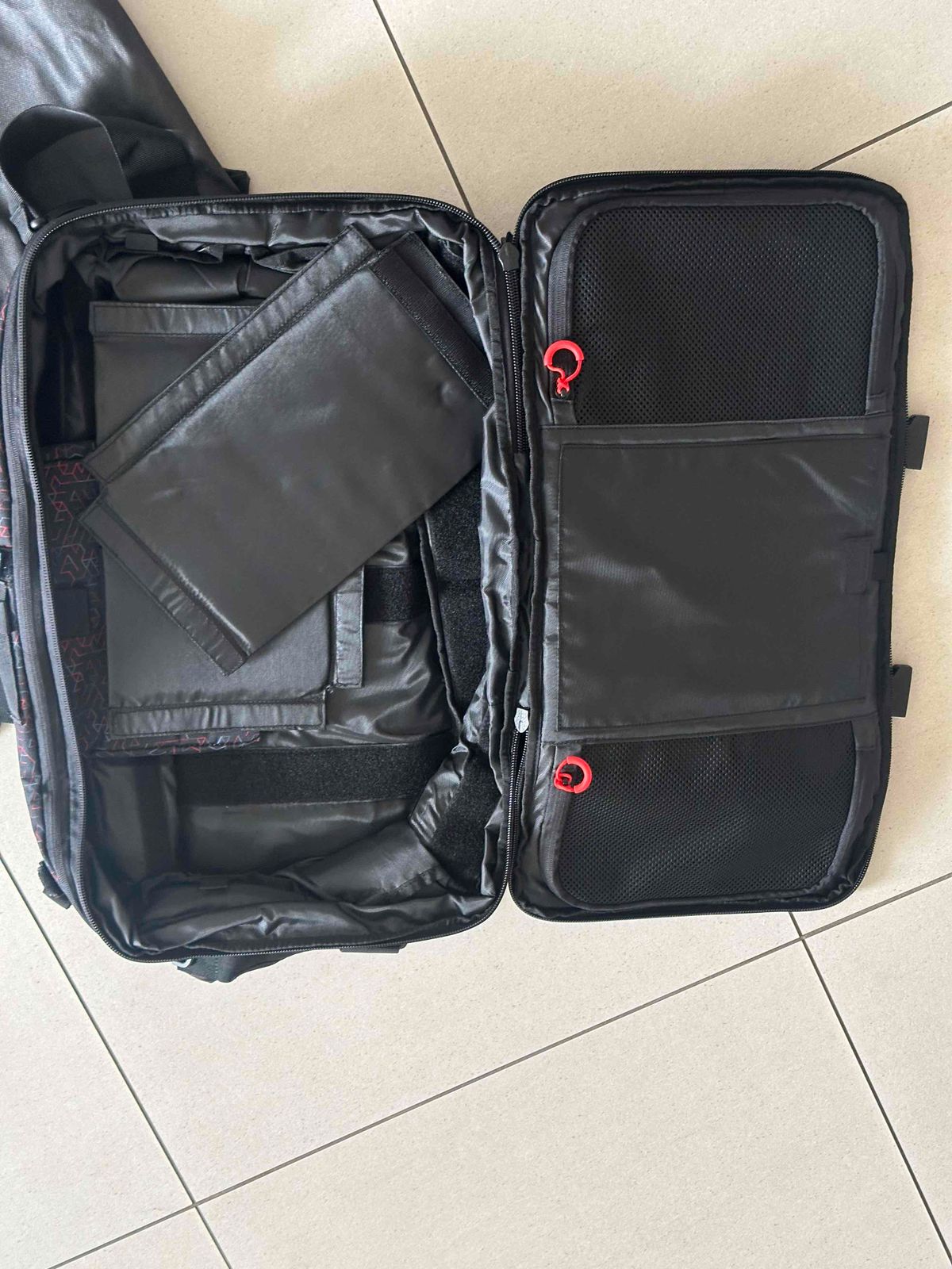 Vulcano Gear bag “Fire 2.0 Expand Backpack - Red/Gray”
