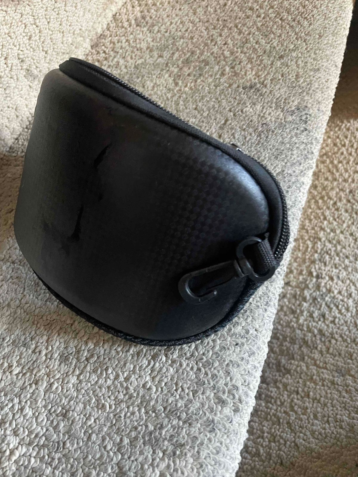 Vsb single lense case with clip and new clear lense