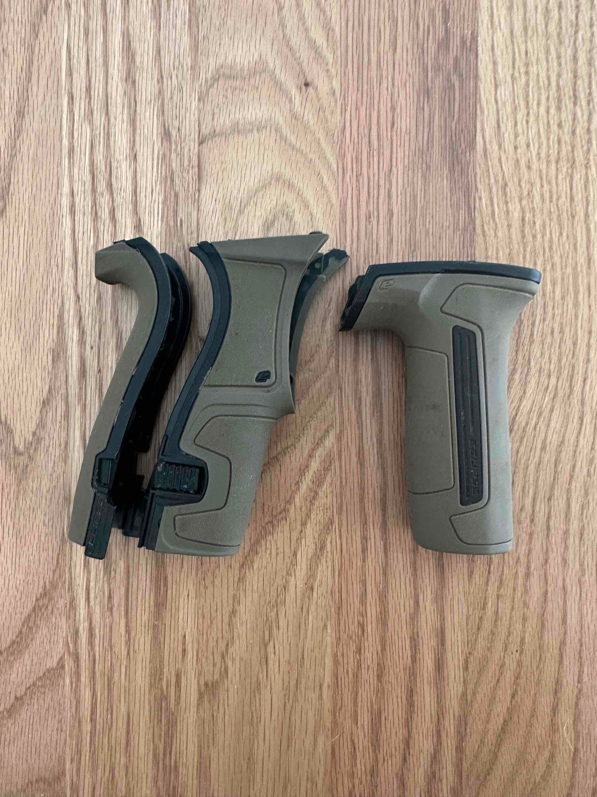 Tan CS2 Grips