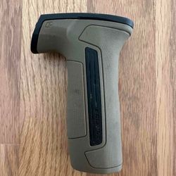 Tan CS2 Grips