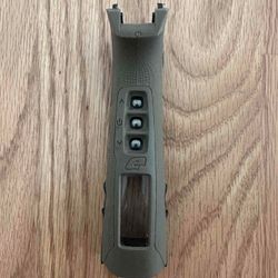 Tan CS2 Grips