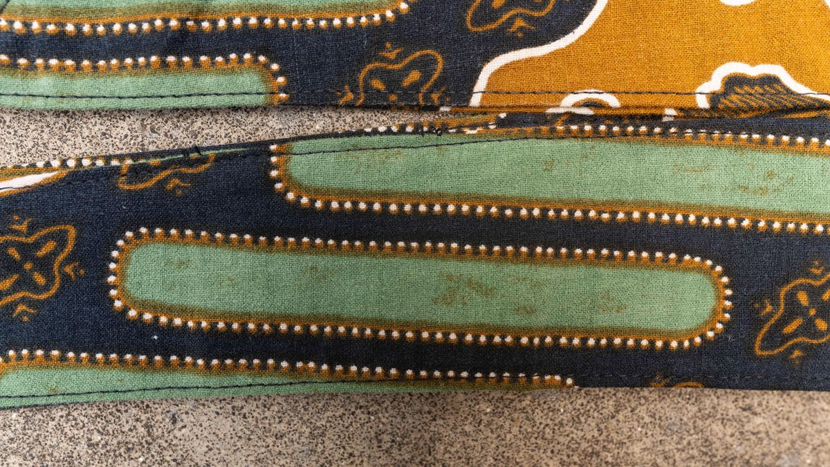 Peaking indo Cucukan Batik Head Wrap