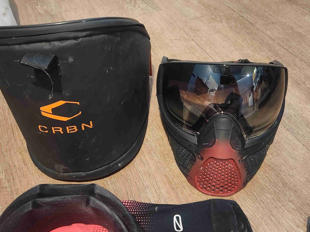 Limited edition carbon zero mask