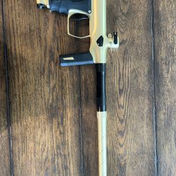 Shocker Era gold like new