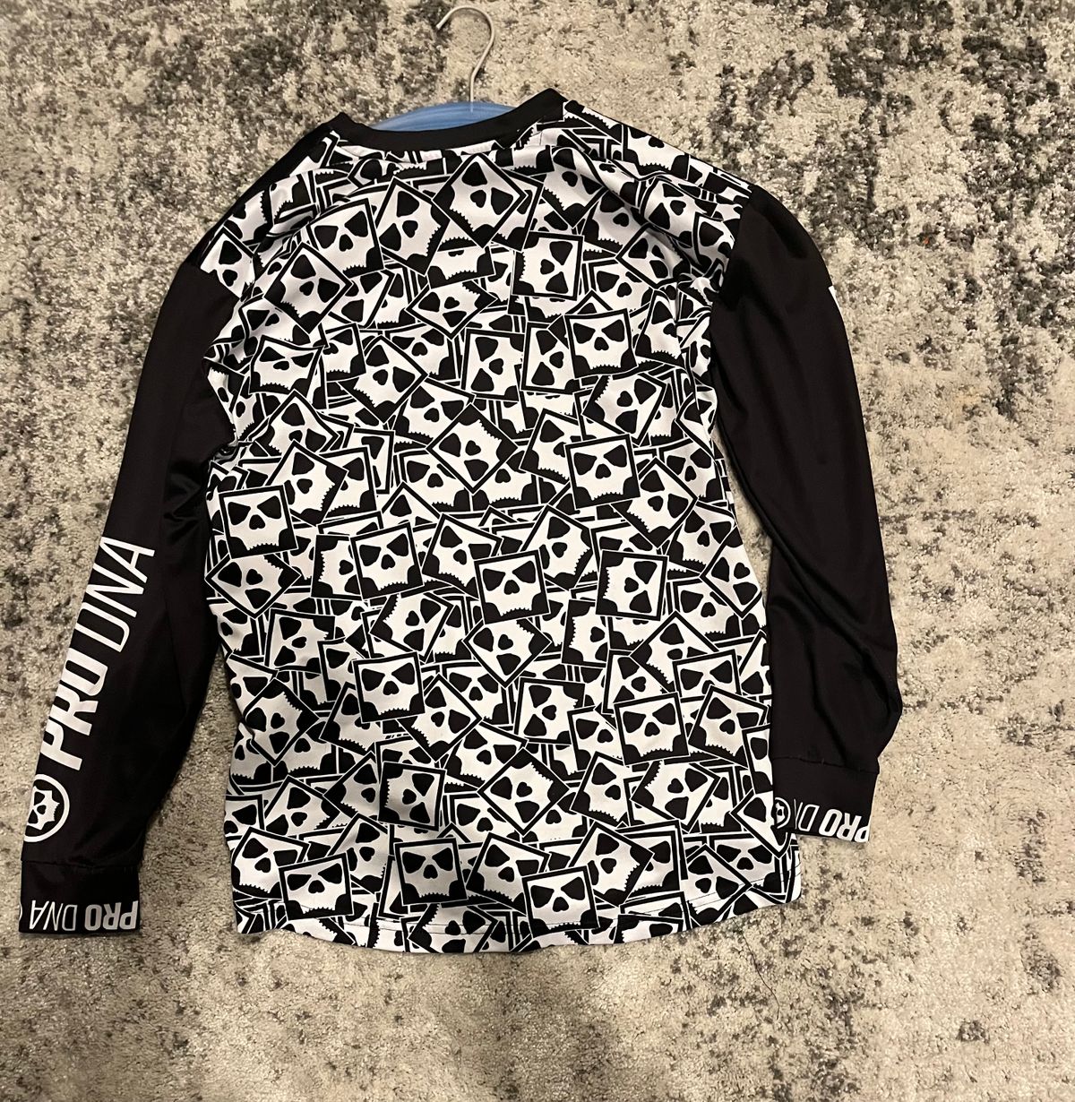 Infamous Long Sleeve(Large)