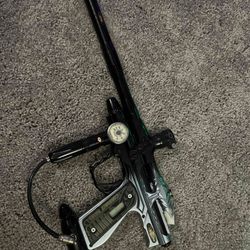 Atomix A-Bomb Intimidator