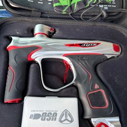 Dye M2