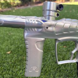 Field one Dragon V2 force - Pure
