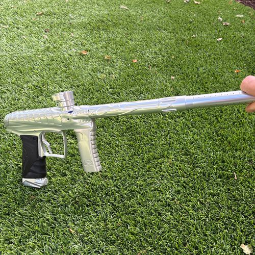 Field one Dragon V2 force - Pure